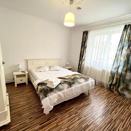 Flh - Mira Apartment