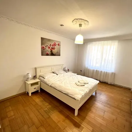 Flh - Mira Apartment